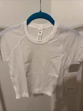 lululemon athletica White Ribbed Crop Top